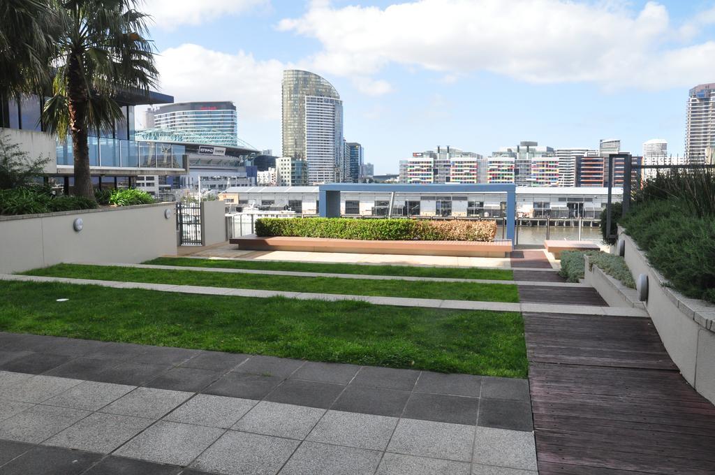 Apartments Melbourne Domain - New Quay Docklands Eksteriør bilde